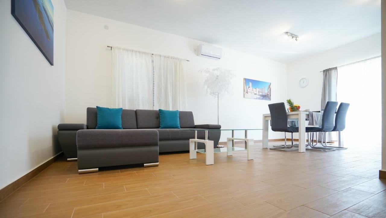 Tj Apartment 2 זאדאר מראה חיצוני תמונה