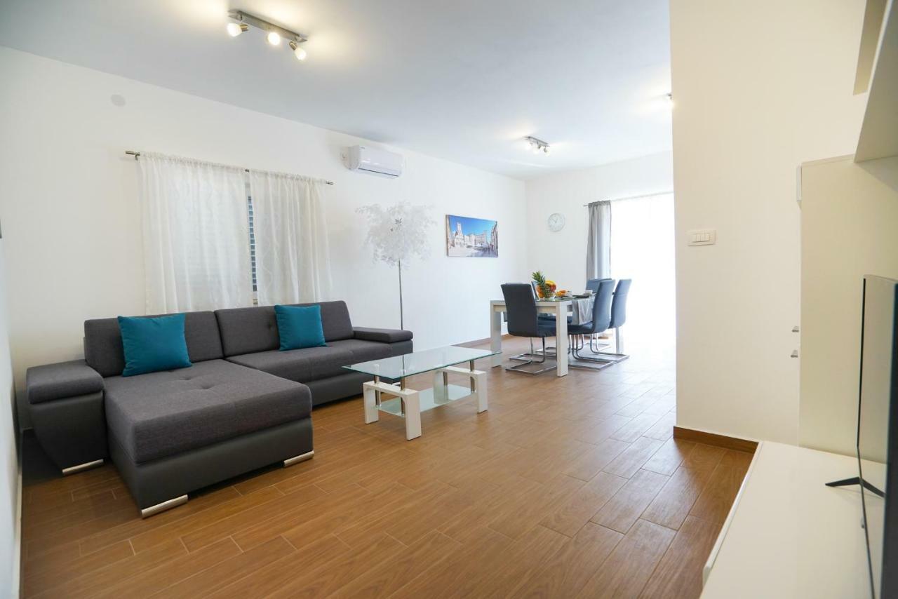 Tj Apartment 2 זאדאר מראה חיצוני תמונה